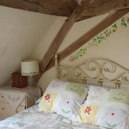 Savriere Main Large House Hébergement de vacances Tronget